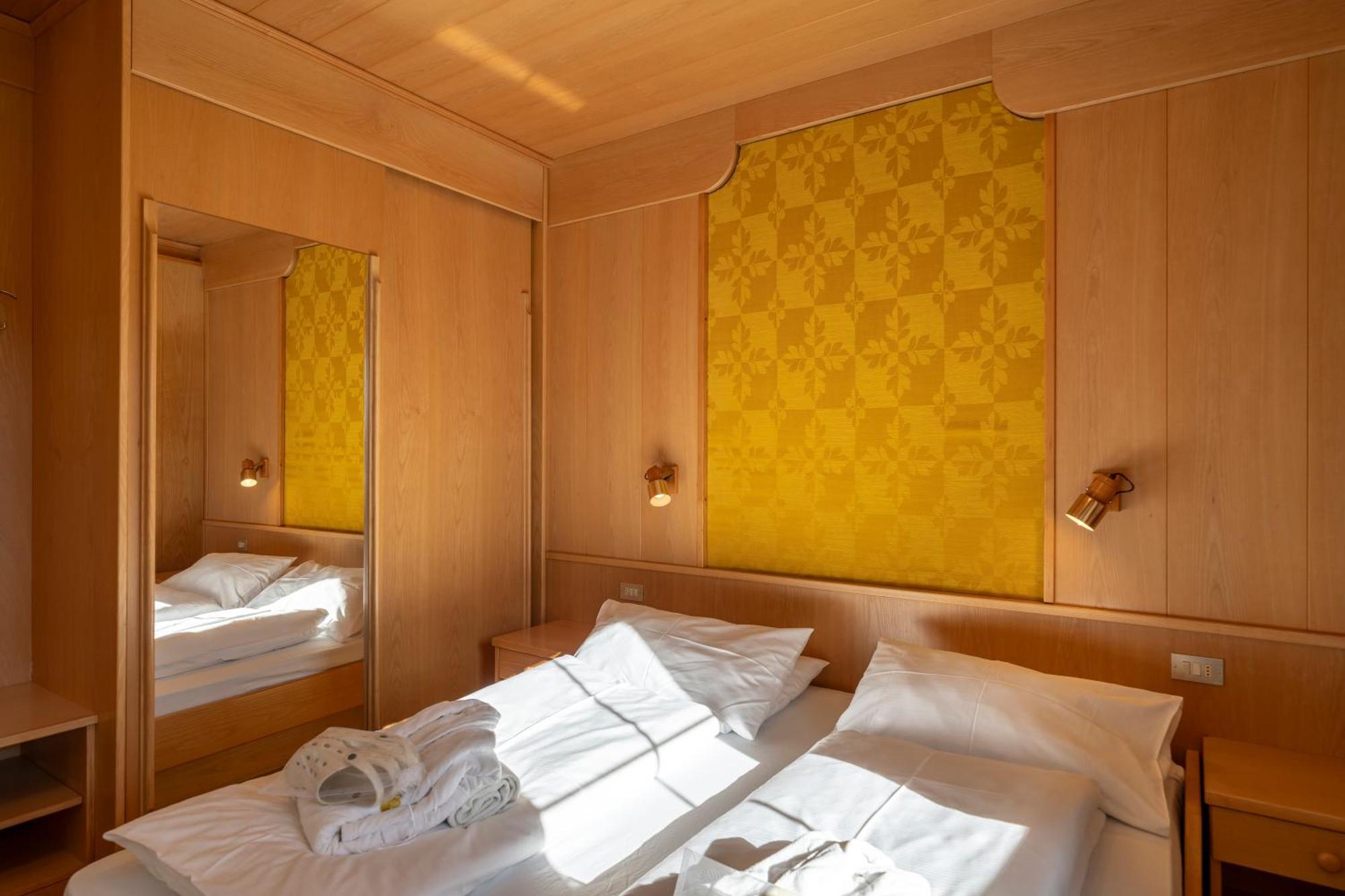 Mytime Hotels Savoy Виго-ди-Фасса Экстерьер фото
