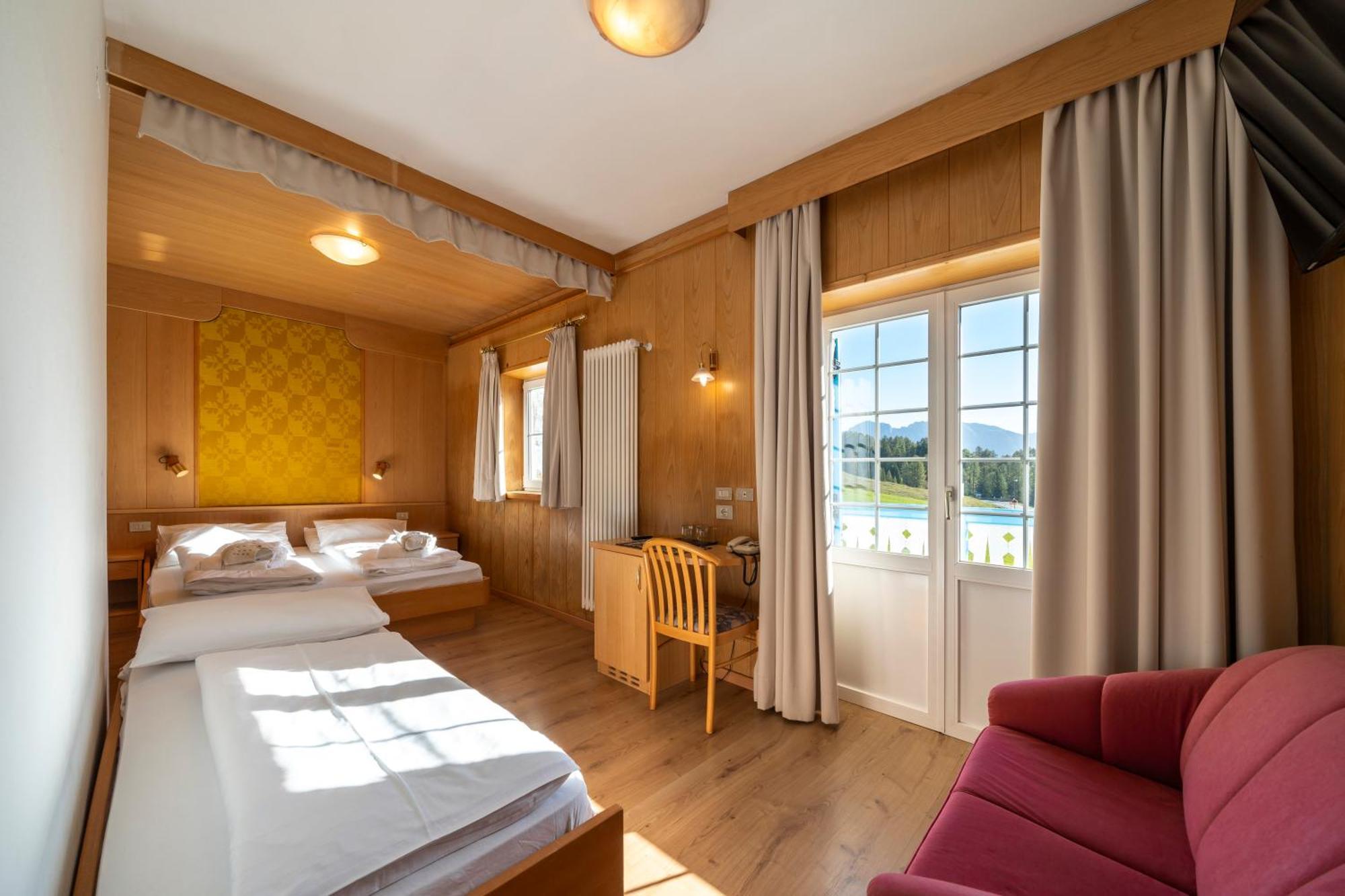 Mytime Hotels Savoy Виго-ди-Фасса Экстерьер фото
